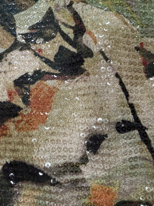 Detalle de las lentejuelas y mariposas del terciopelo - Arte con Telas