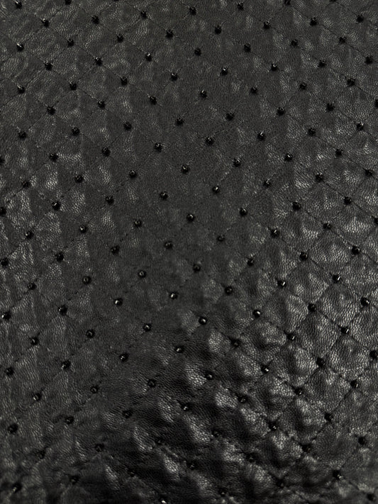 Detalle del relieve de rombos de la polipiel - Arte con Telas