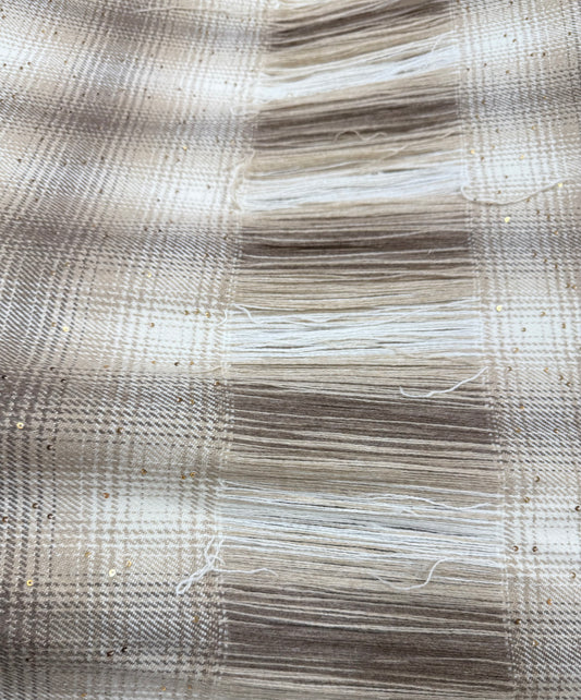 CUADRO BEIGE CON LENTEJUELAS