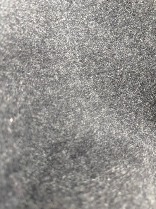 Paño de lana doblefaz gris mar - detalle de la caída del tejido - Arte con Telas