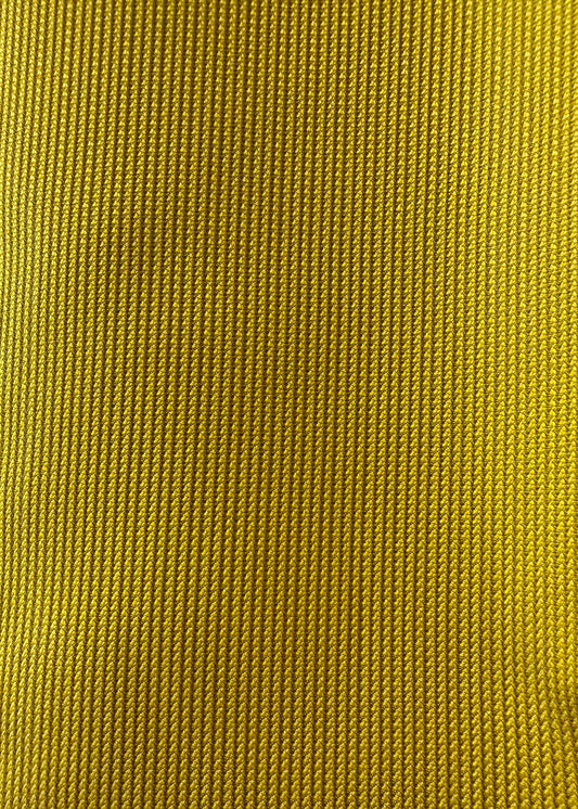 Imagen del detalle de la textura del mikado color mostaza