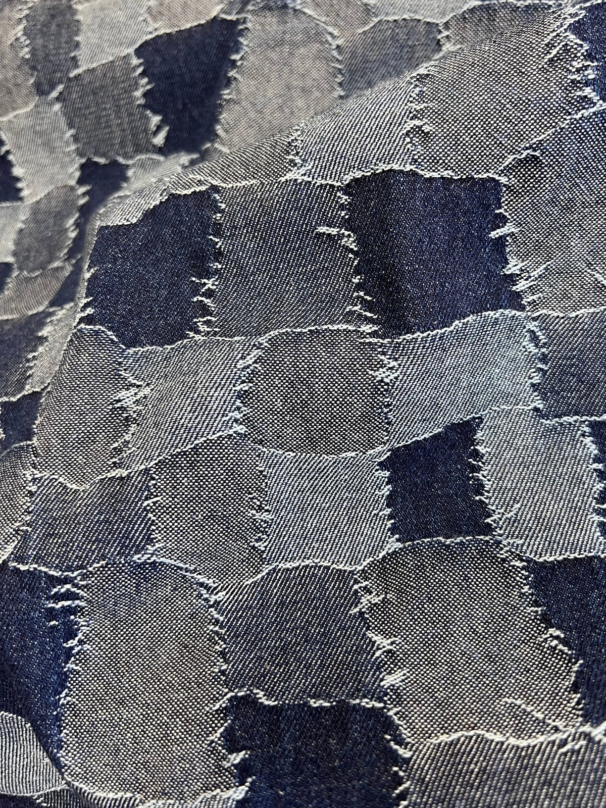 Primer plano de la textura del denim patchwork