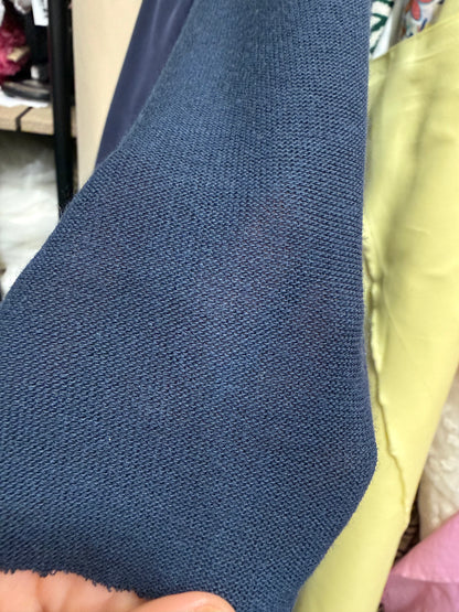 PUNTO AZUL MARINO OSCURO