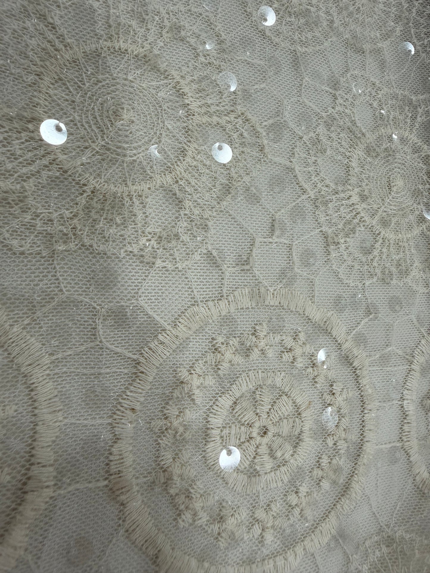 BORDADO ROSETON BLANCO