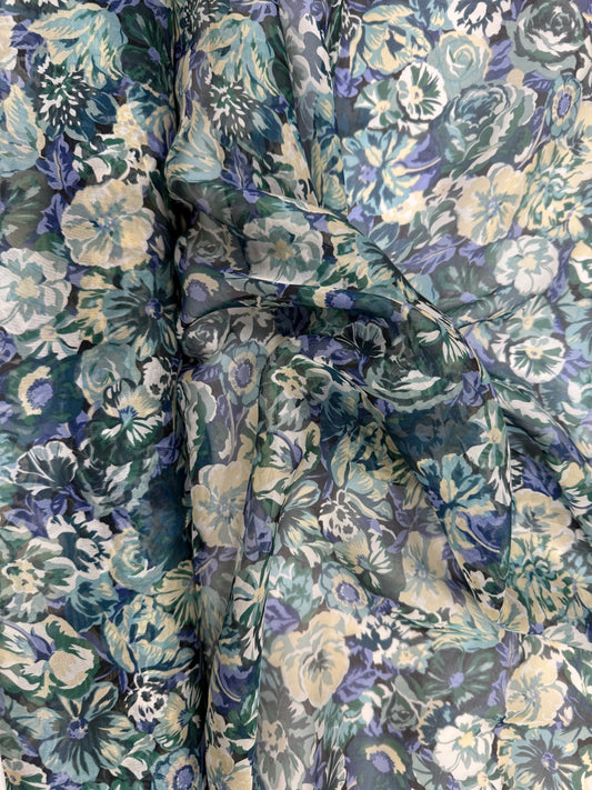 GASA ESTAMPADA FLORES AZULES