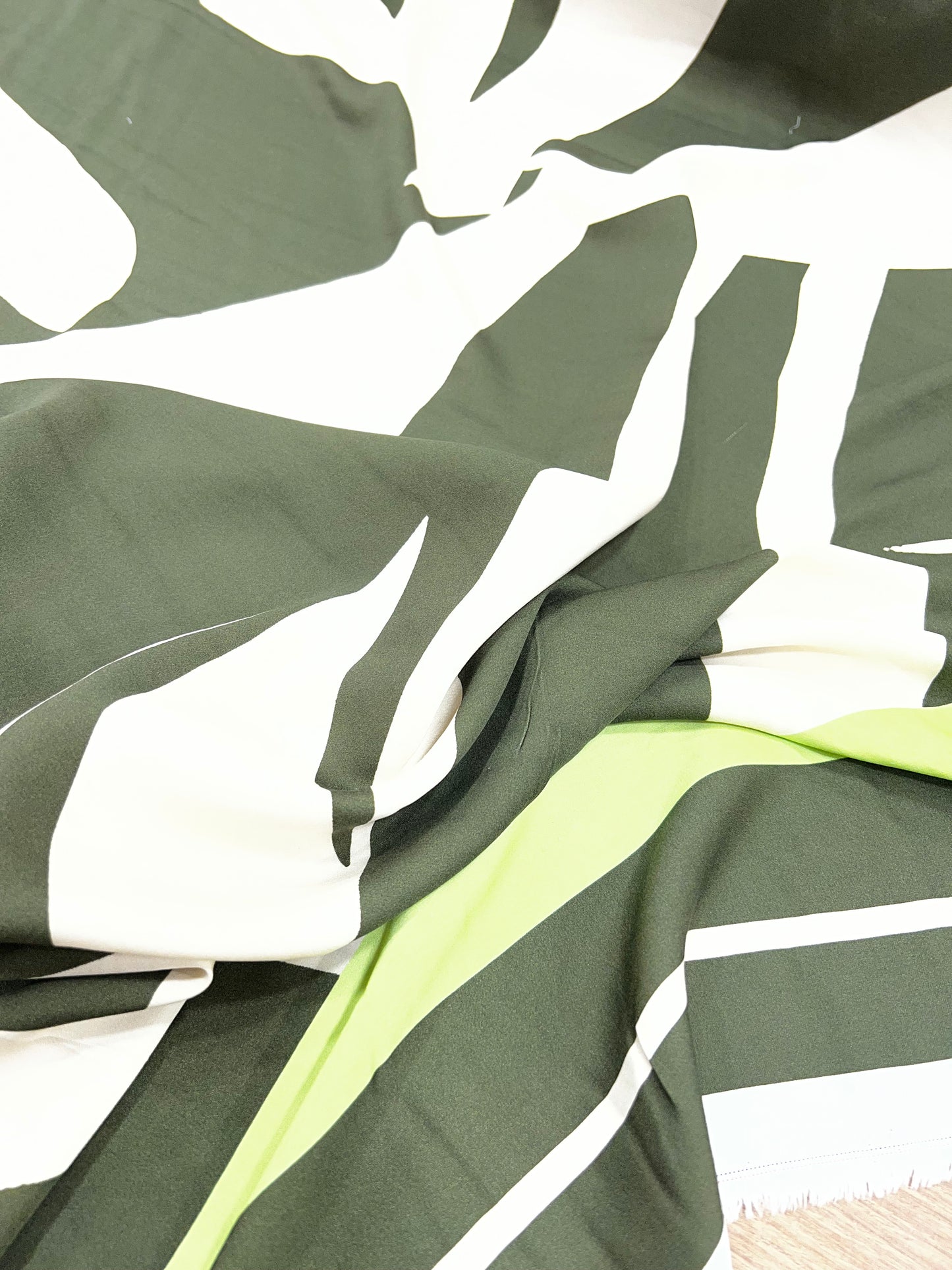 LINEAS HOJALES VERDES