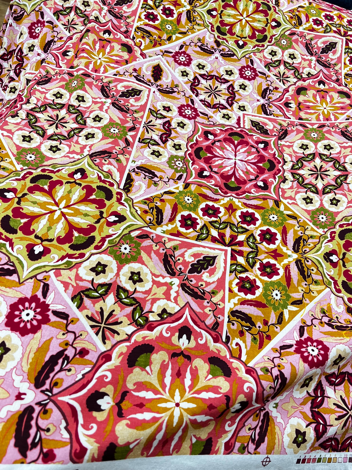 GEOMETRICO FLOR