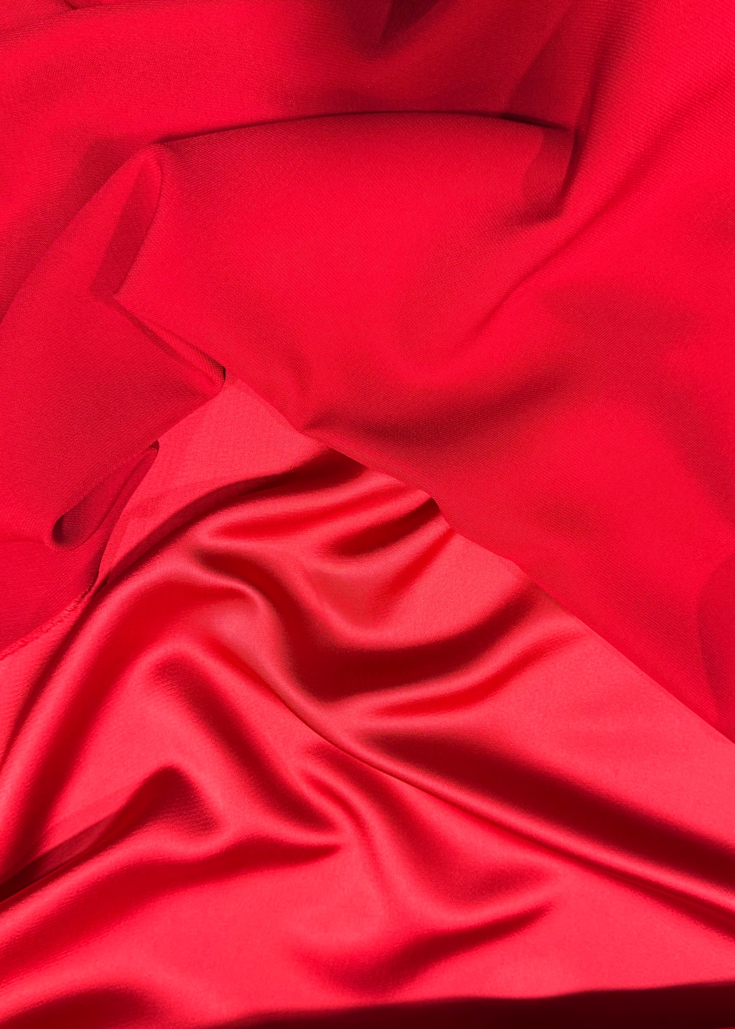 Rojo Valentino Crepe Satén/Mate
