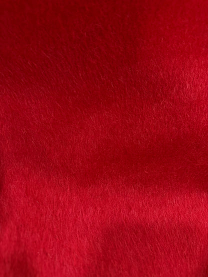 Vista de la caída del paño de lana rojo - Arte con Telas