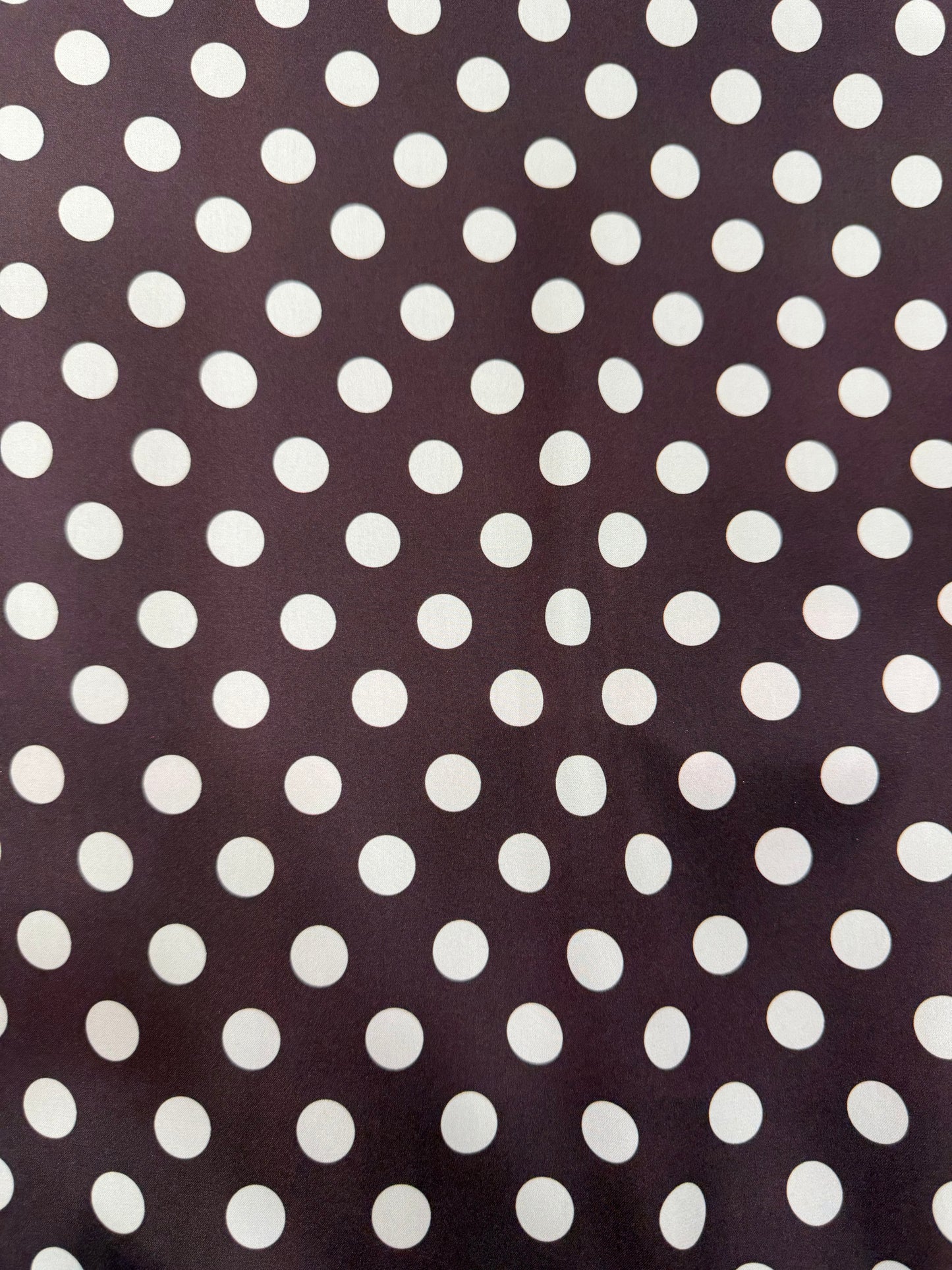 Detalle del estampado de lunares - Arte con Telas