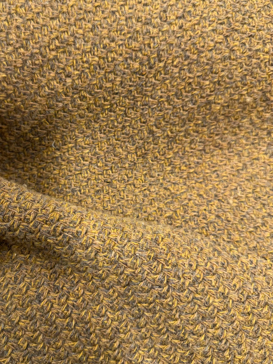 Detalle de la caída del tejido