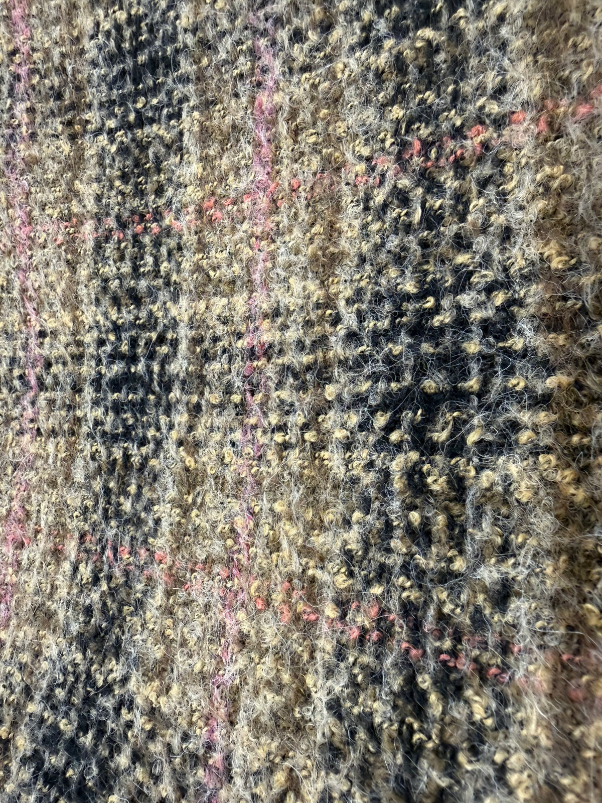 Tela de abrigo marrón y rosa, primer plano de la textura - Arte con Telas