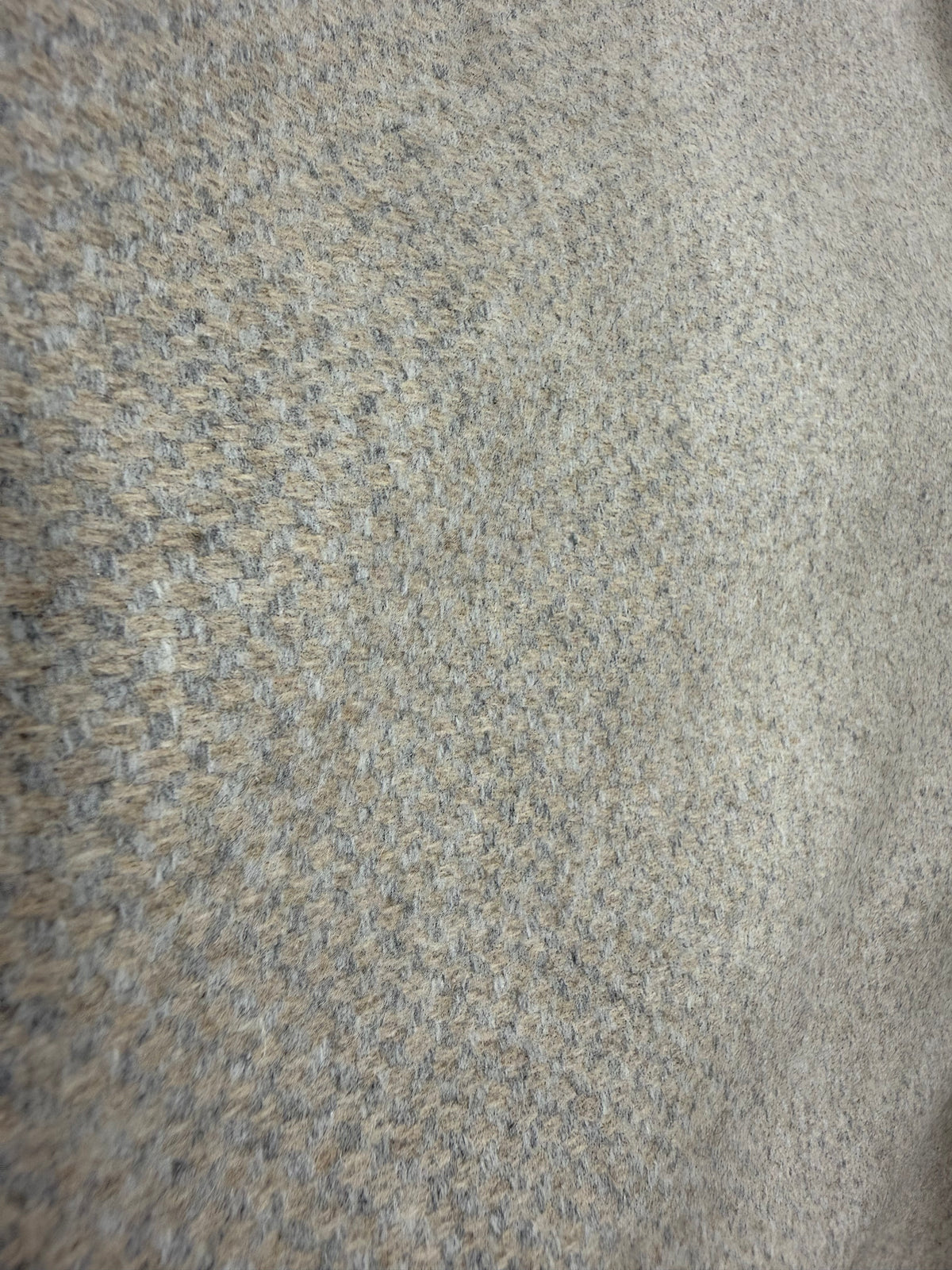 Tela de abrigo gris arena - vista del acabado - Arte con Telas