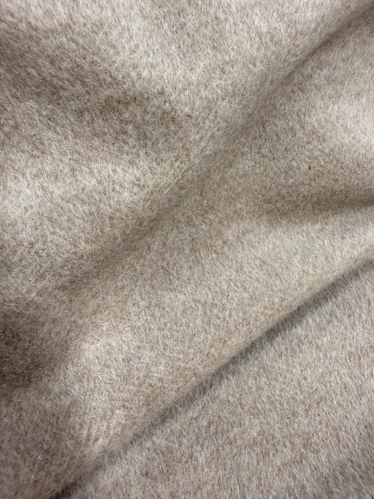 Tela de lana espiga beige claro - pliegues de la tela - Arte con Telas