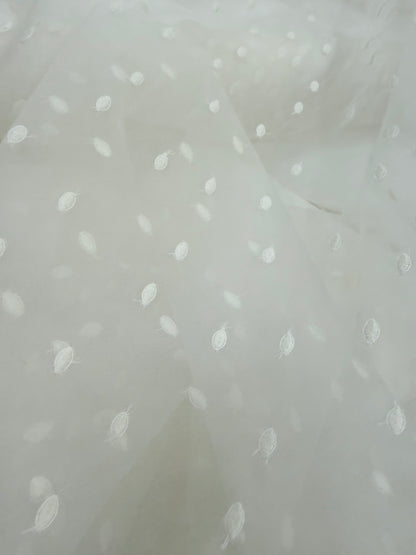 Tela organza de seda bordada con topos - Arte con Telas