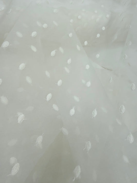 Tela organza de seda bordada con topos - Arte con Telas