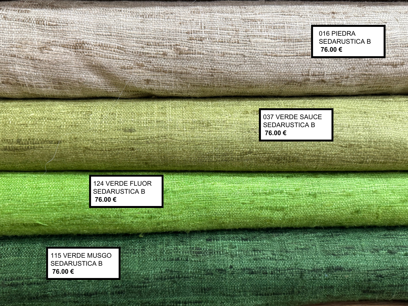 Tejido seda rústica diferentes tonos de verde 