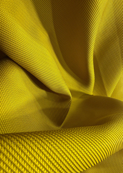 Imagen de tejido profesional mostaza mikado textura
