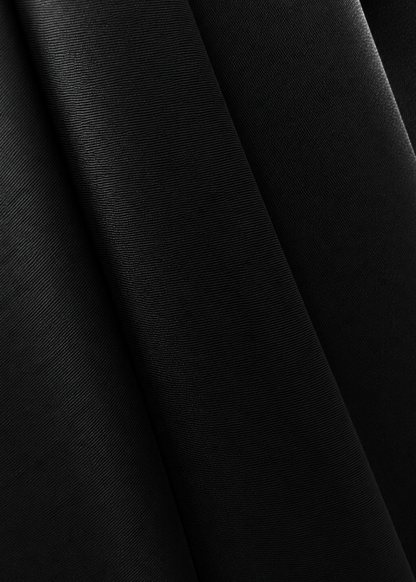 Imagen al detalle de la tela mikado liso 
