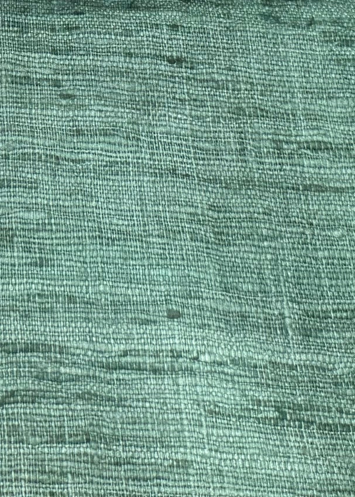 Tejido seda rústica detalle verde mar 