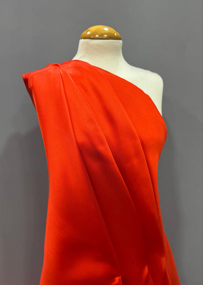 color ROJO VALENTINO color rojo claro anaranjado textura mikado liso