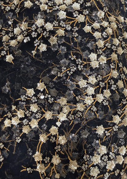 tul-negro-lentejuelas-doradas